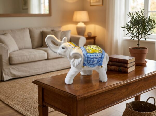 Elefante Portafortuna in Ceramica Decorata