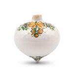 Pallina di Natale in ceramica con decoro festivo