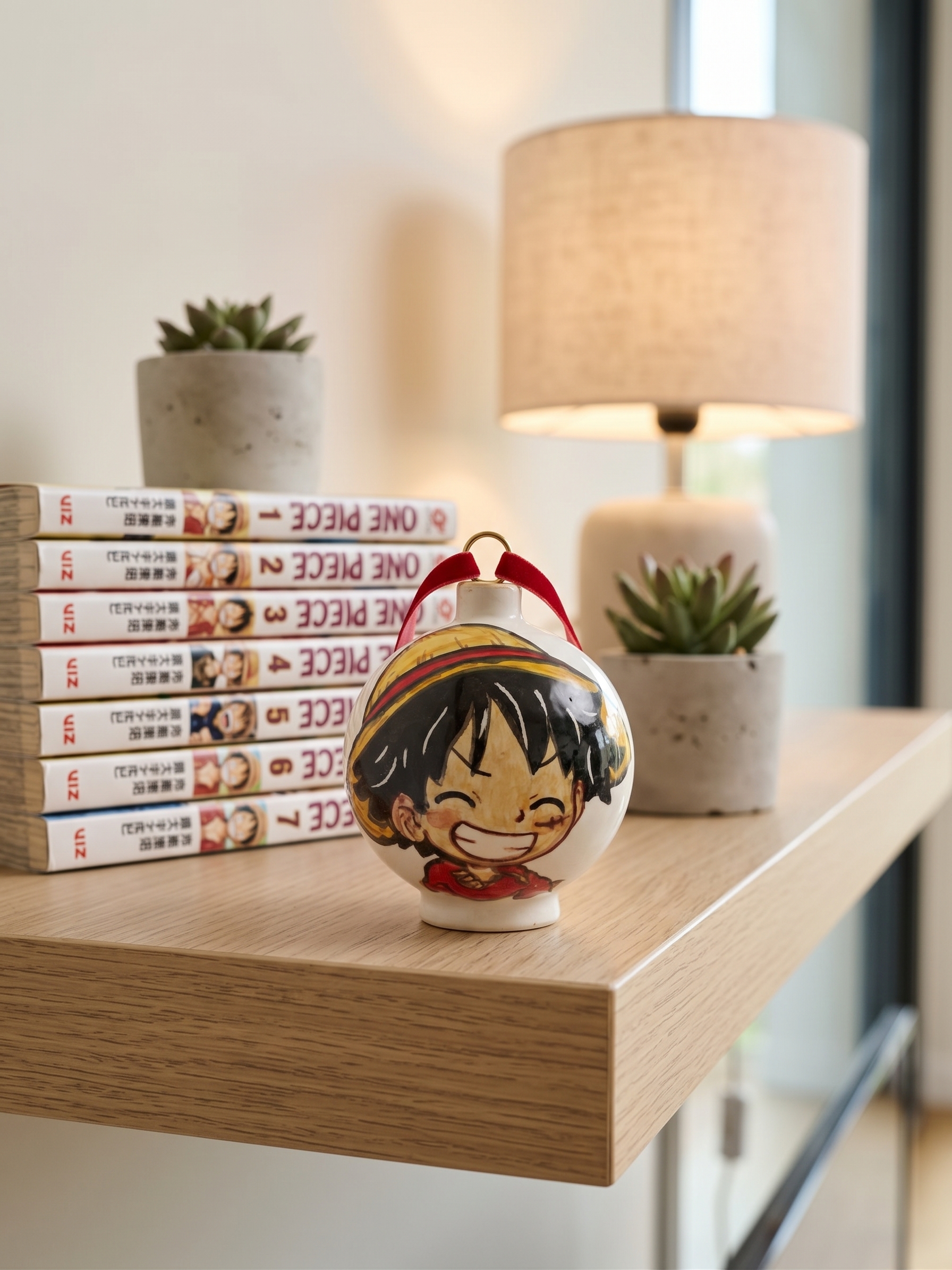 Pallina in Ceramica con Giovane Pirata Sorridente