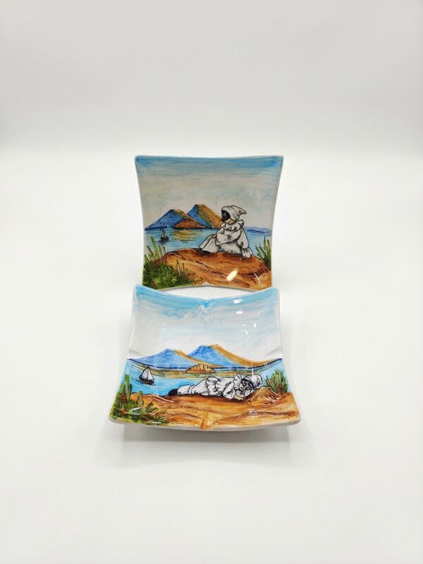 Posacenere in Ceramica con Pulcinella e Panorama di Napoli