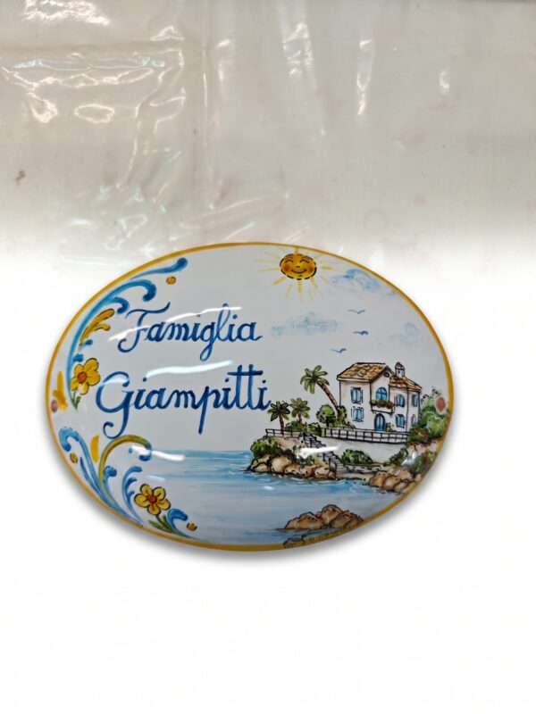 Targa in ceramica Famiglia Giampitti con paesaggio marino